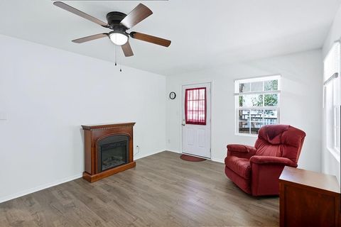 Tiny photo for 208 SOUTHSHORE Drive, Lone Star, TX 75668 (MLS # 21341280)