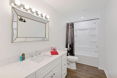 Tiny photo for 208 SOUTHSHORE Drive, Lone Star, TX 75668 (MLS # 21341280)