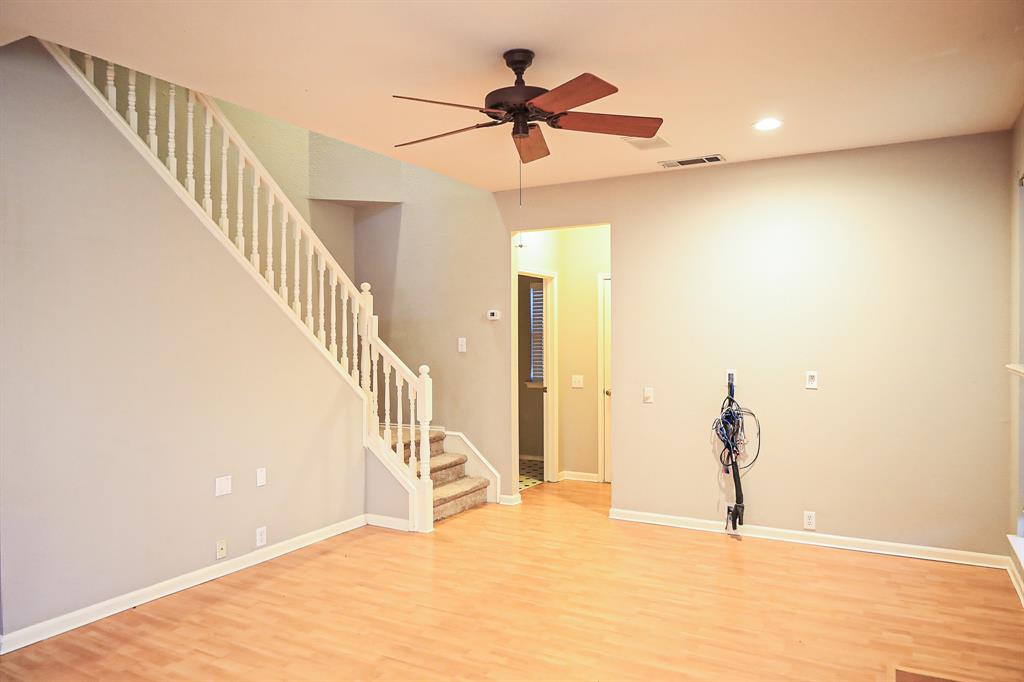 Willow Brook #3 - Residential Lease