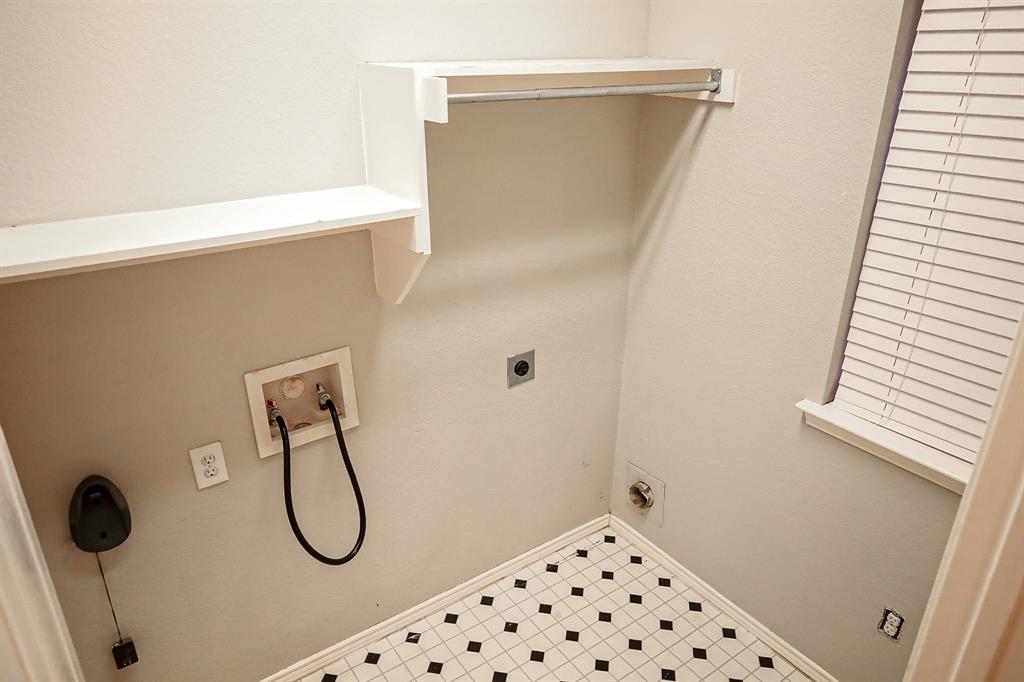 Willow Brook #3 - Residential Lease