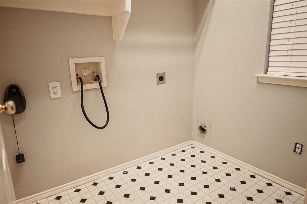 Willow Brook #3 - Residential Lease