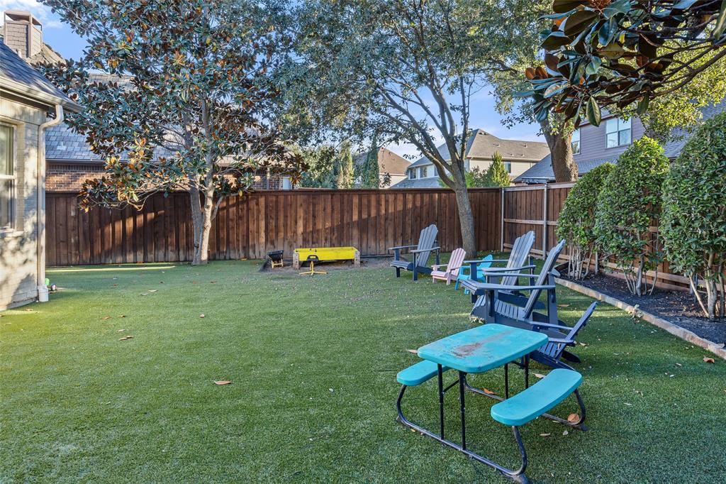 2202 Stonebridge Lane