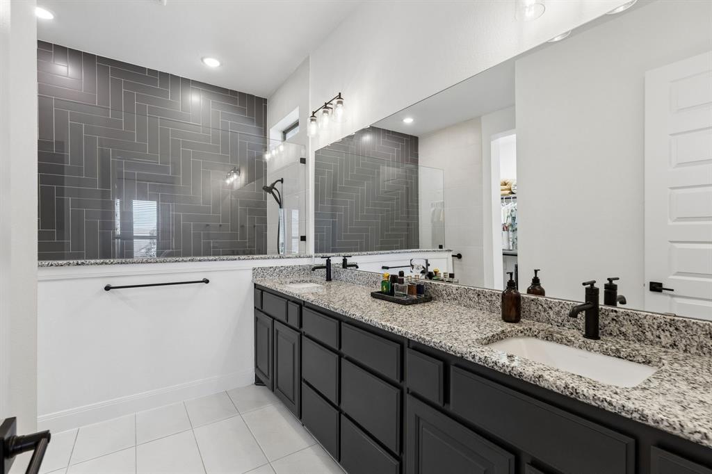 Highwoods Village Add - Residential