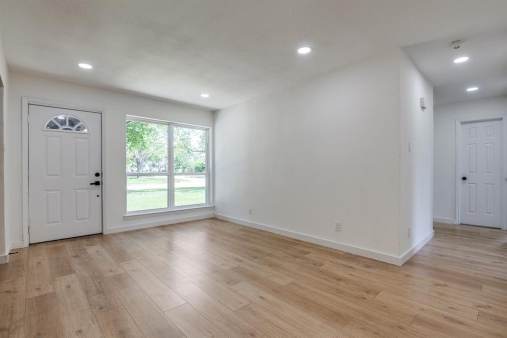 702 Sara Drive