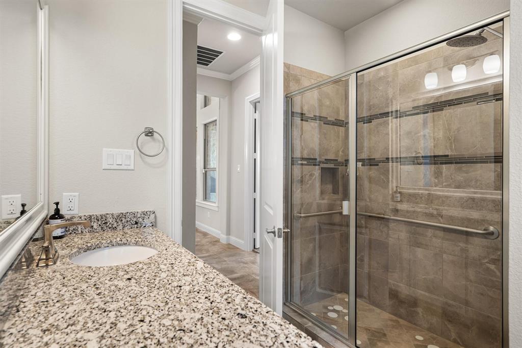 The Oaks Ph Two - Residential