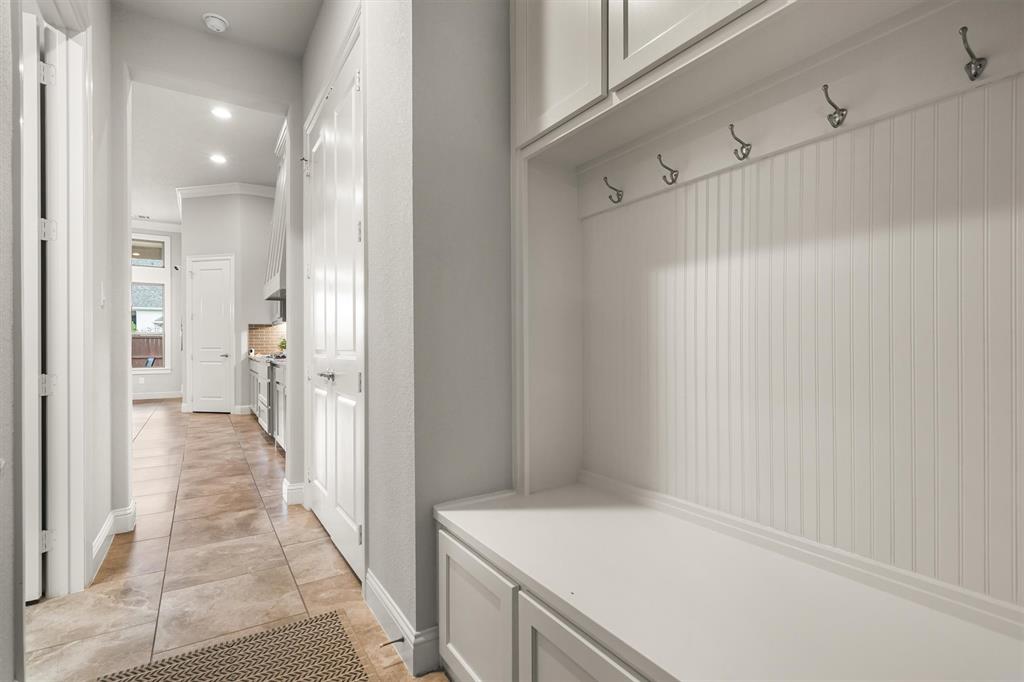 The Oaks Ph Two - Residential