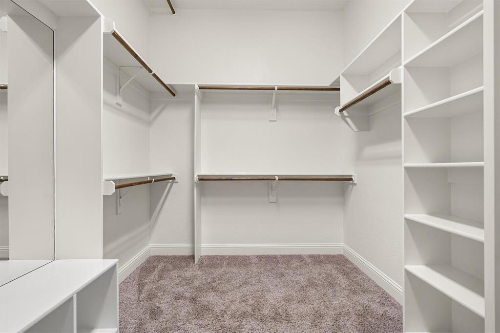 The Oaks Ph Two - Residential