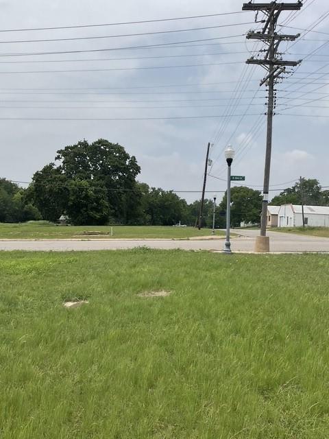 123 N Main Street