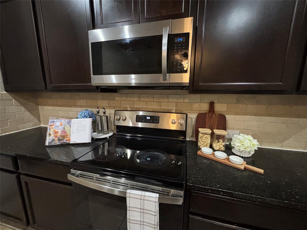 Pecan Ridge Estates Ph Two - Residential