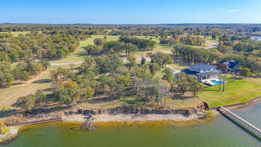 Admiral Shores on Richland Chambers Lake - Land