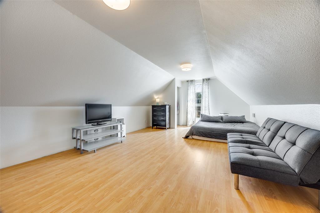 Francis Leonard Surv Abs #666 - Residential