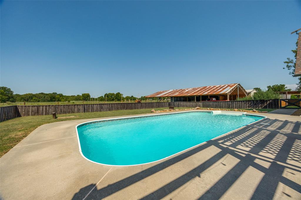 Francis Leonard Surv Abs #666 - Residential