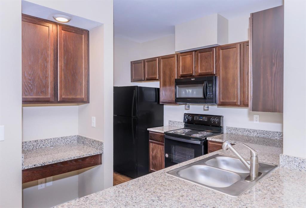 Padera Lakeside Add - Residential Lease