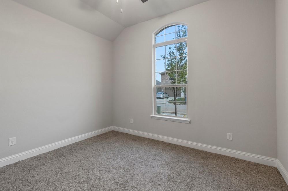 Keller Crossing - D.R. Horton - Residential Lease