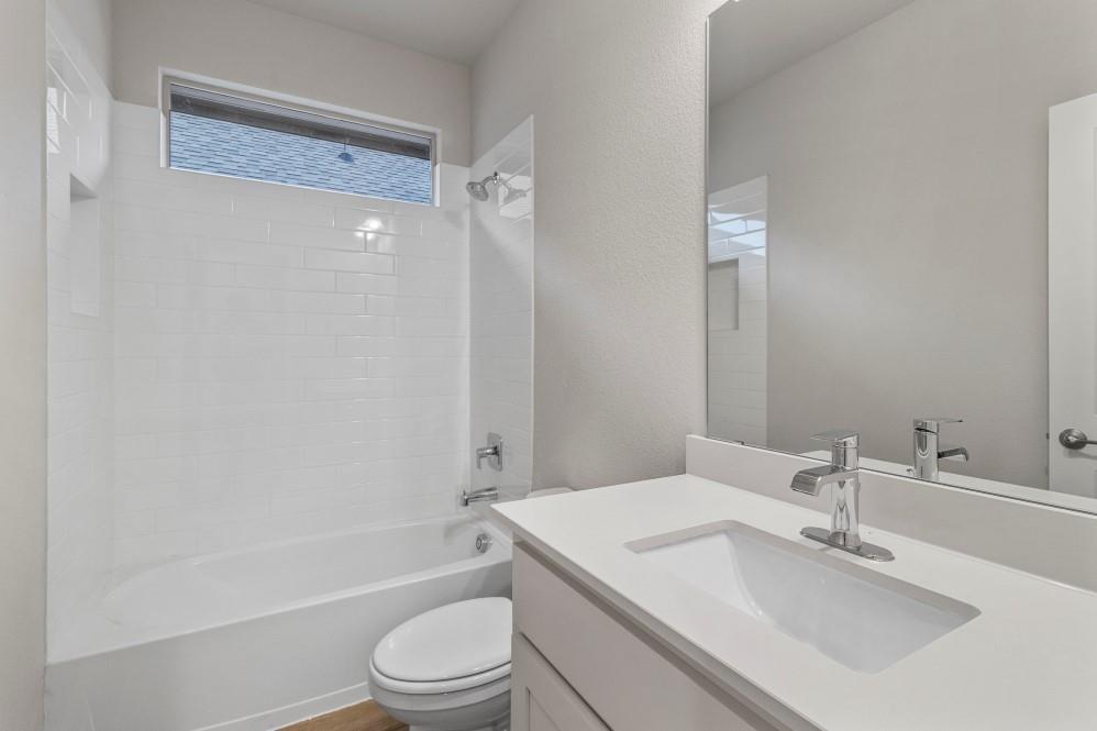 Keller Crossing - D.R. Horton - Residential Lease