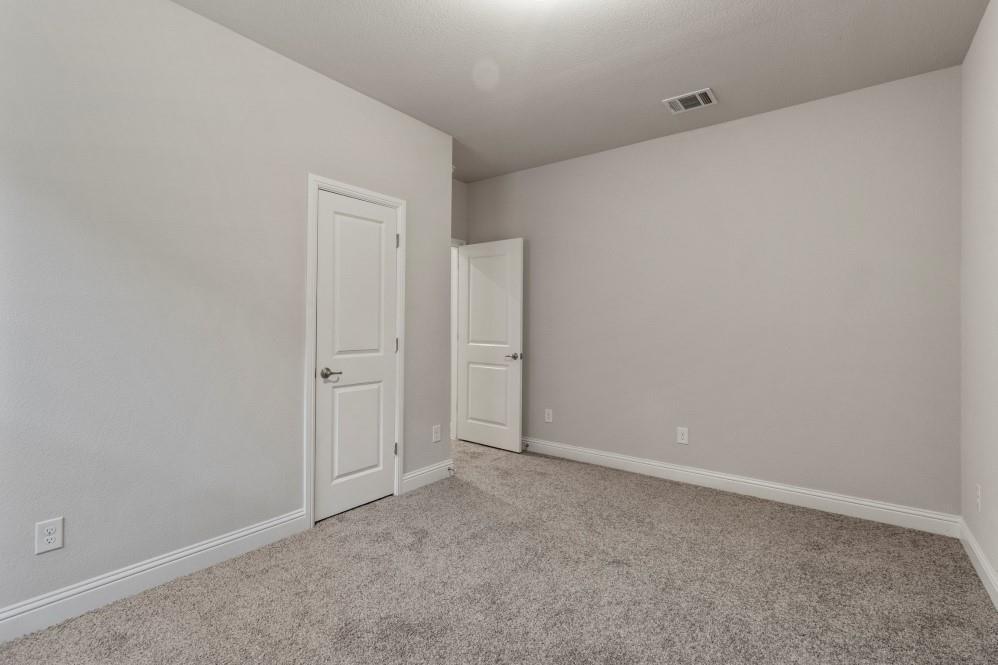 Keller Crossing - D.R. Horton - Residential Lease