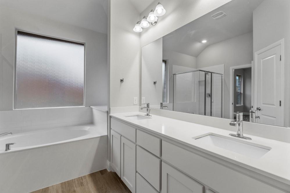 Keller Crossing - D.R. Horton - Residential Lease