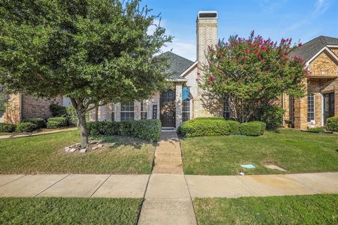 Photo of 8704 Moss Hill Road, Irving, TX 75063 (MLS # 21229996)