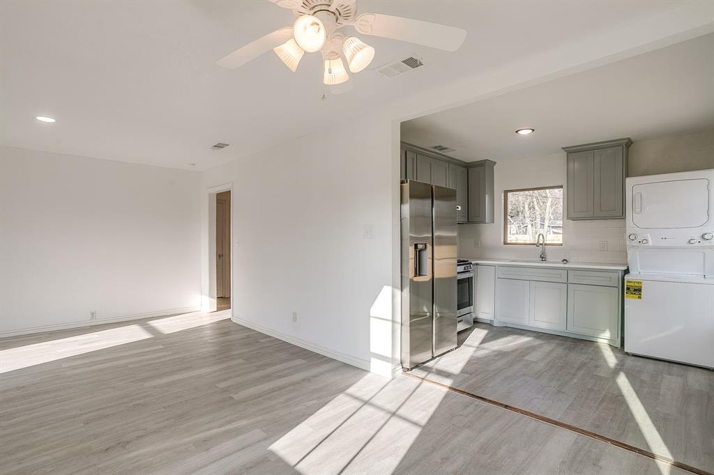 River Oaks Add - Residential Lease