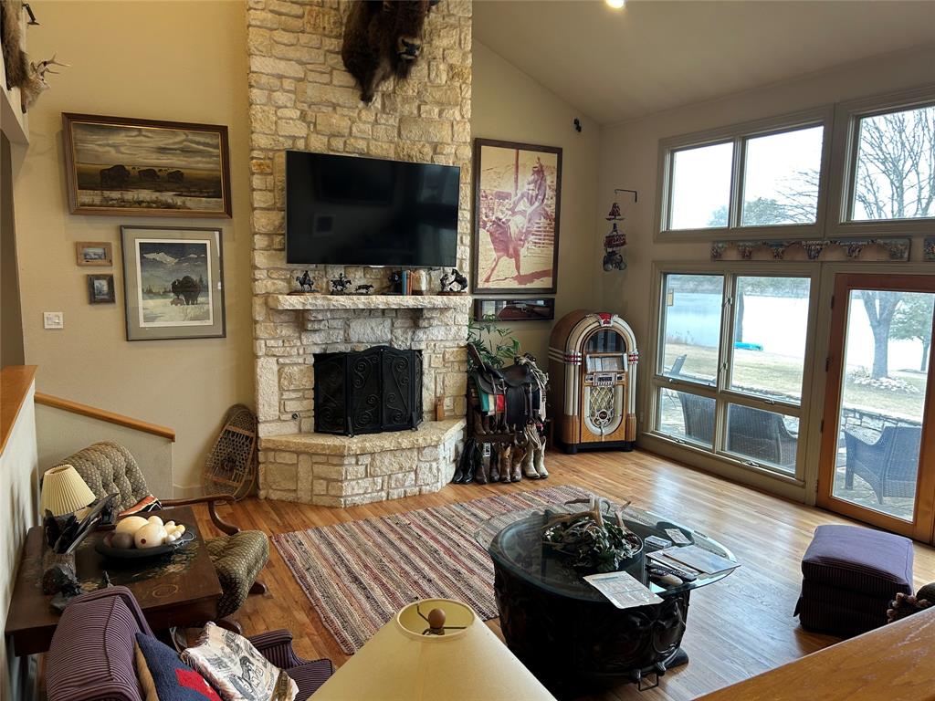 White Bluff #01 - Residential