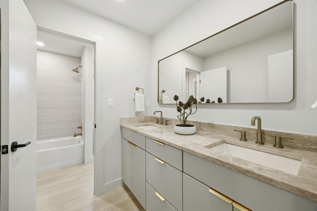 Prestonwood - Residential