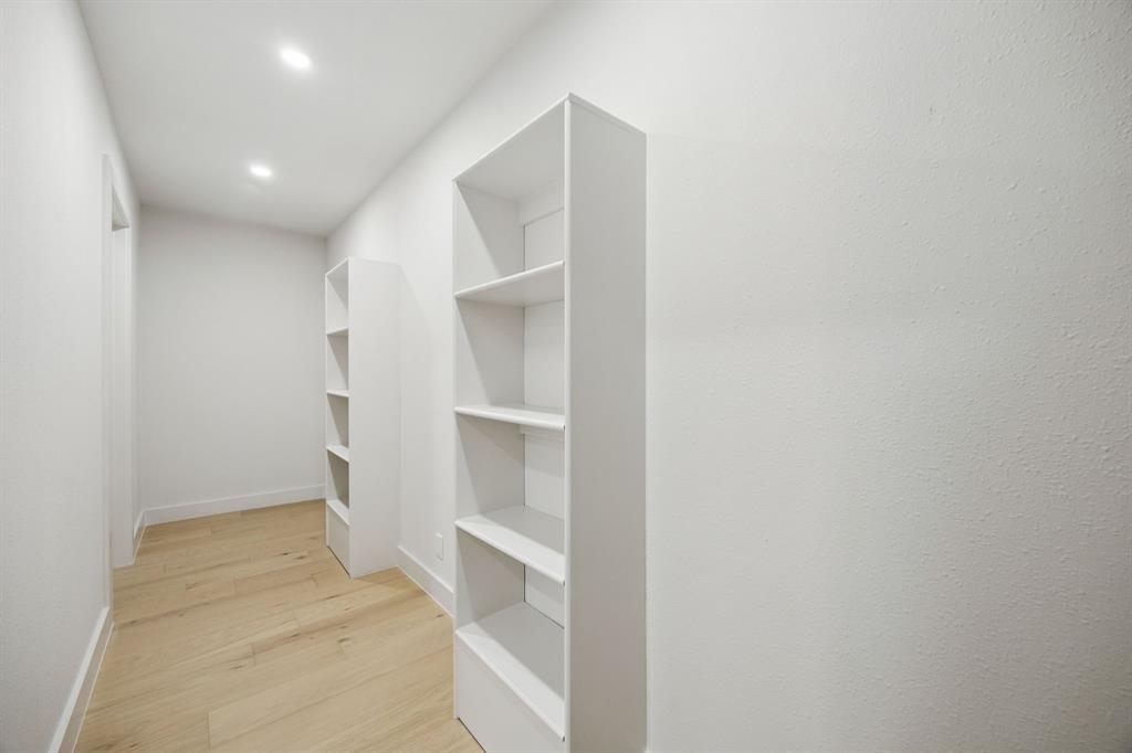 Prestonwood - Residential