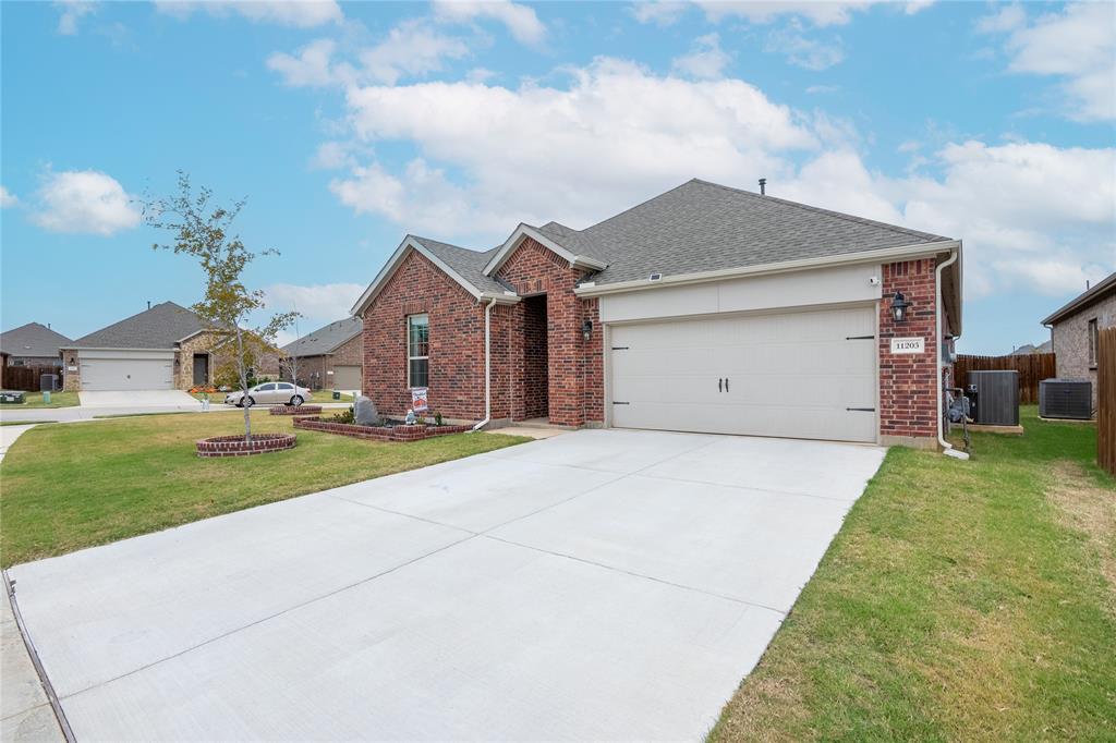 11203 Hawks Landing Drive