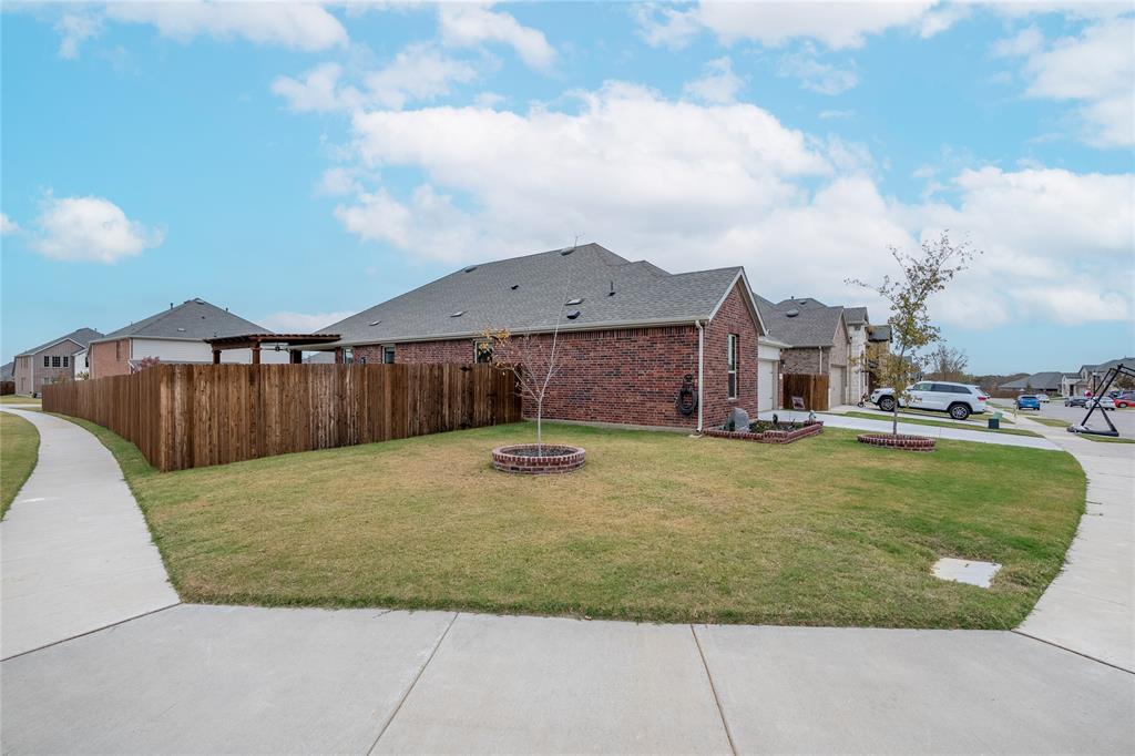 11203 Hawks Landing Drive