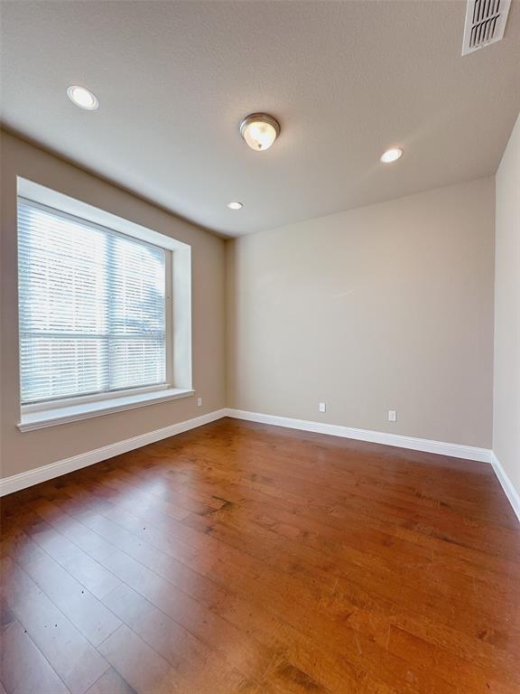 Oak Point Estate Ph 2 - Residential Lease