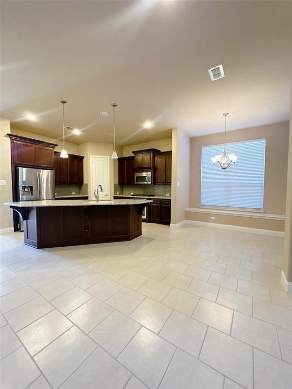 Oak Point Estate Ph 2 - Residential Lease