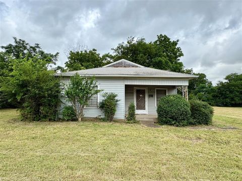 1643 N Montclair Avenue Dallas TX 75208