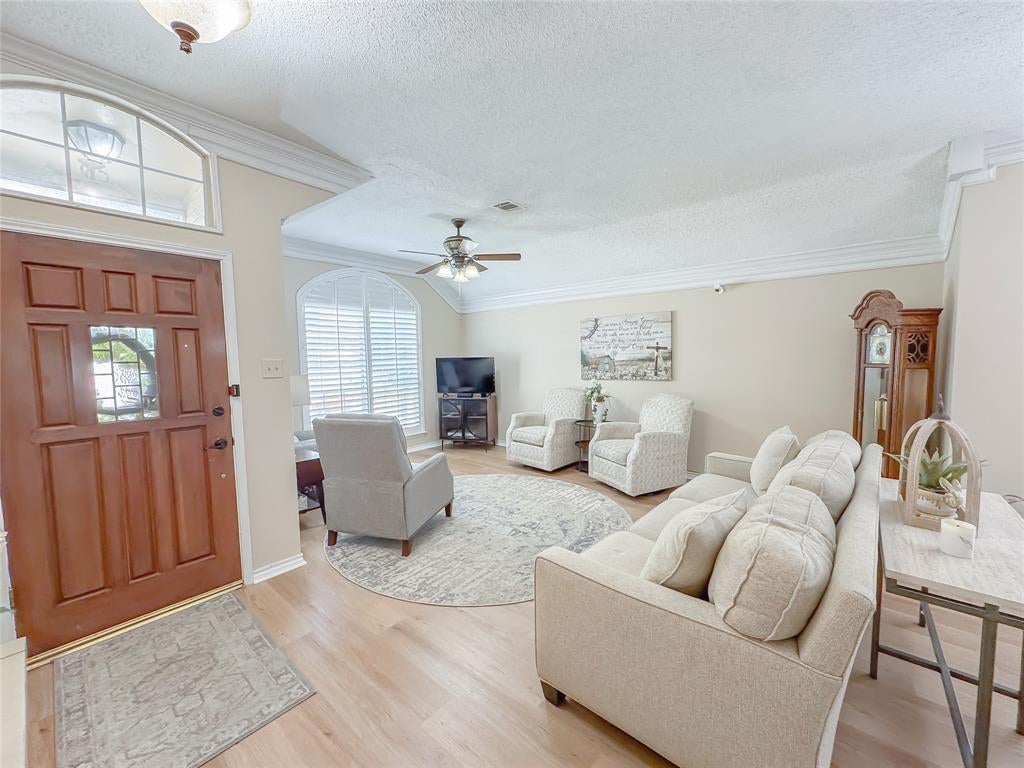 3445 Paint Brush Lane