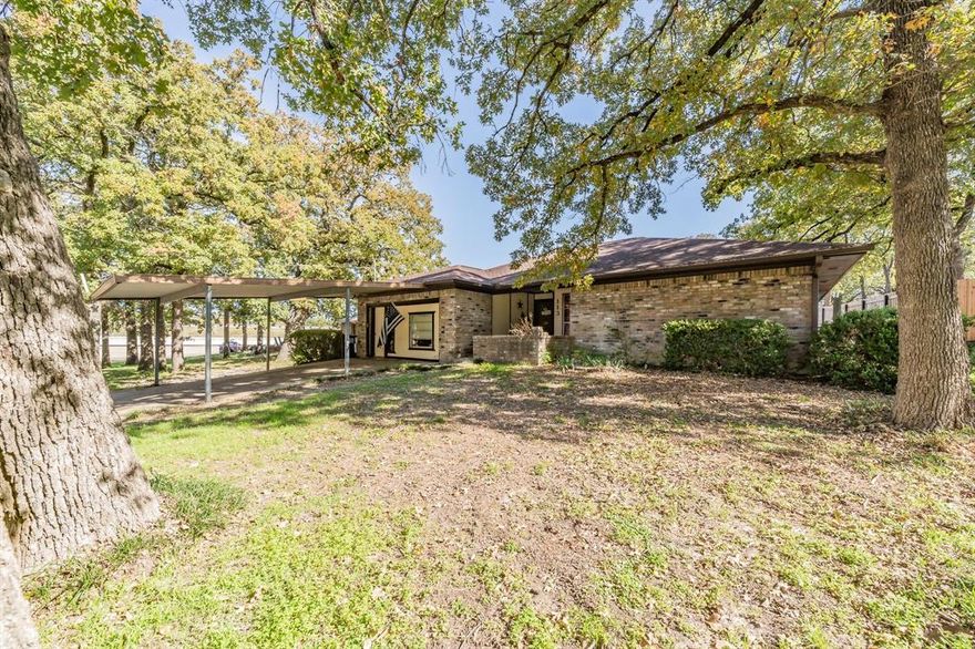 This unique property is off 199 in Azle Texas. Listed with 904 Southeast Parkway. It is surrounded by trees and located with easy access to the road and to the highway. Property consists of a 3 Bedroom 2 Bath home. Features a wood burning fireplace for warm cozy nights. Inground pool for family get togethers, covered patio, 20x40 Brick storage building but could be used for multi purposes. Has a commercial 40x60 Shop with 2 overhead doors, easy access to load or unload trucks or trailers. Compressed air piped in the shop. overhead hoist and car lift. shop has a 20x40 Mezzanine for storage on top floor. Shop has electricity, water. Set up for future bathroom. Close to schools, shopping, hospital and restaurants.  
Oppurtunites abound with these unique properties! Live in the house and walk to your business. Run your business and supplement income with the house as a source of rental income. For the hobbyist, live next door to your projects. Associated with MLS # 20475051