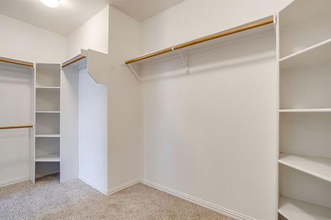 Tiny photo for 912 Robbins Way, Saginaw, TX 76179 (MLS # 21177273)