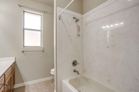 Tiny photo for 912 Robbins Way, Saginaw, TX 76179 (MLS # 21177273)