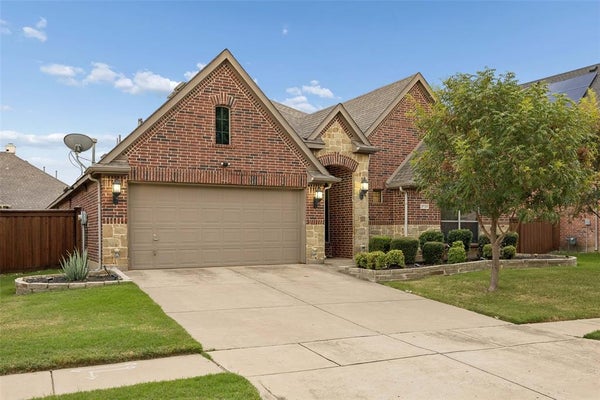 2723 PONCE DE LEON, GRAND PRAIRIE, TX 75054 - Image d9c77a489c47f33fa8ae08ee477fa96c/199668961