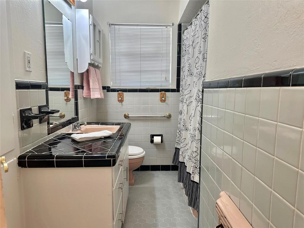 Black & Smith Add - Residential