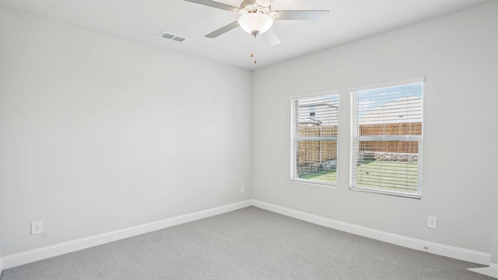 SIMPSON CROSSING PHASE 3, BLK N, LOT 4 - Residential Lease