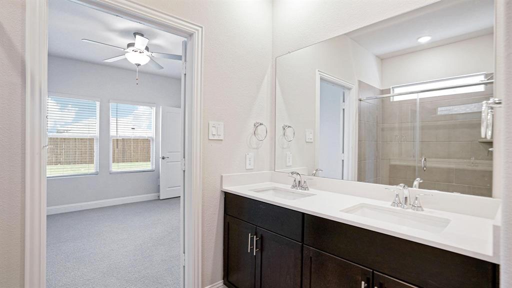 SIMPSON CROSSING PHASE 3, BLK N, LOT 4 - Residential Lease