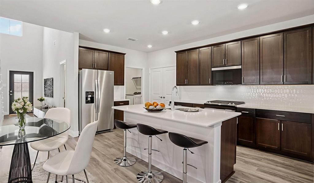 SIMPSON CROSSING PHASE 3, BLK N, LOT 4 - Residential Lease