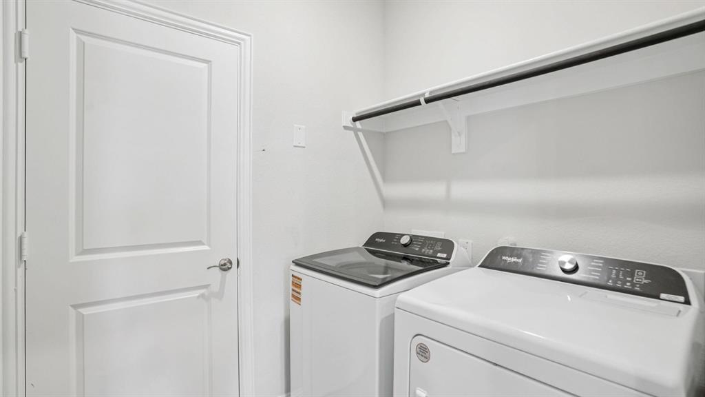 SIMPSON CROSSING PHASE 3, BLK N, LOT 4 - Residential Lease