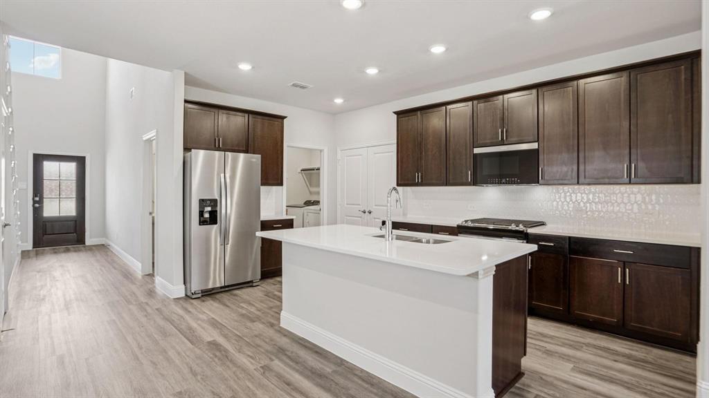 SIMPSON CROSSING PHASE 3, BLK N, LOT 4 - Residential Lease