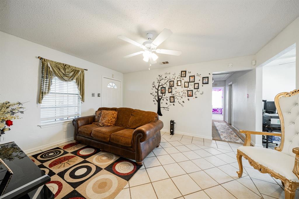 Kaufman Estates - Residential