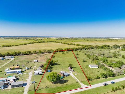 1524 Crowell Road Kaufman TX 75142
