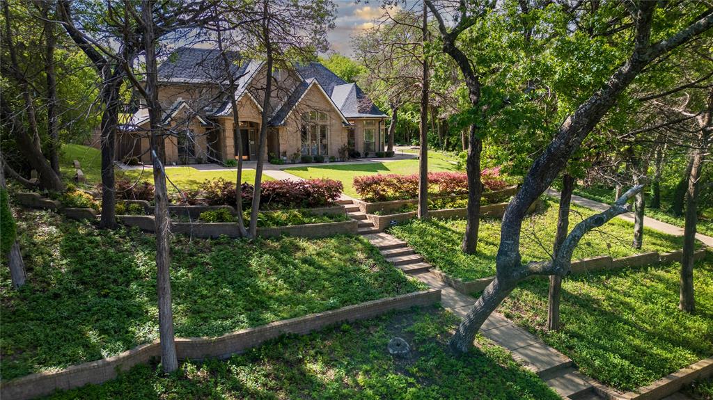 1254 Whispering Oaks Drive