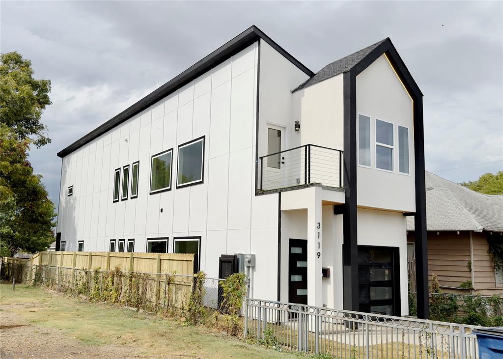 Close In - Residential