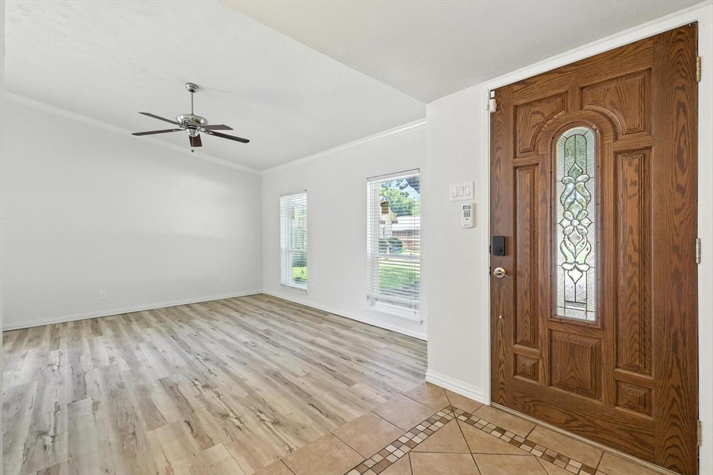 5024 Middleton Circle