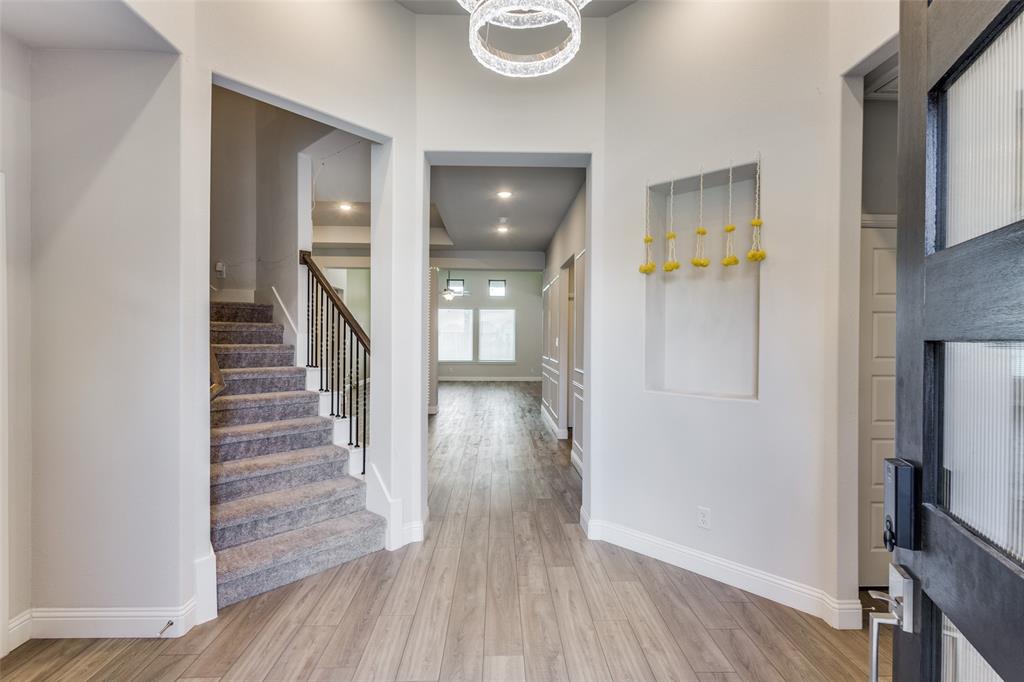 2504 Limestone Lane