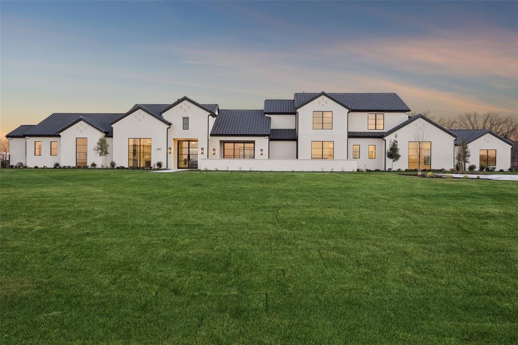 1410 Clydesdale Road