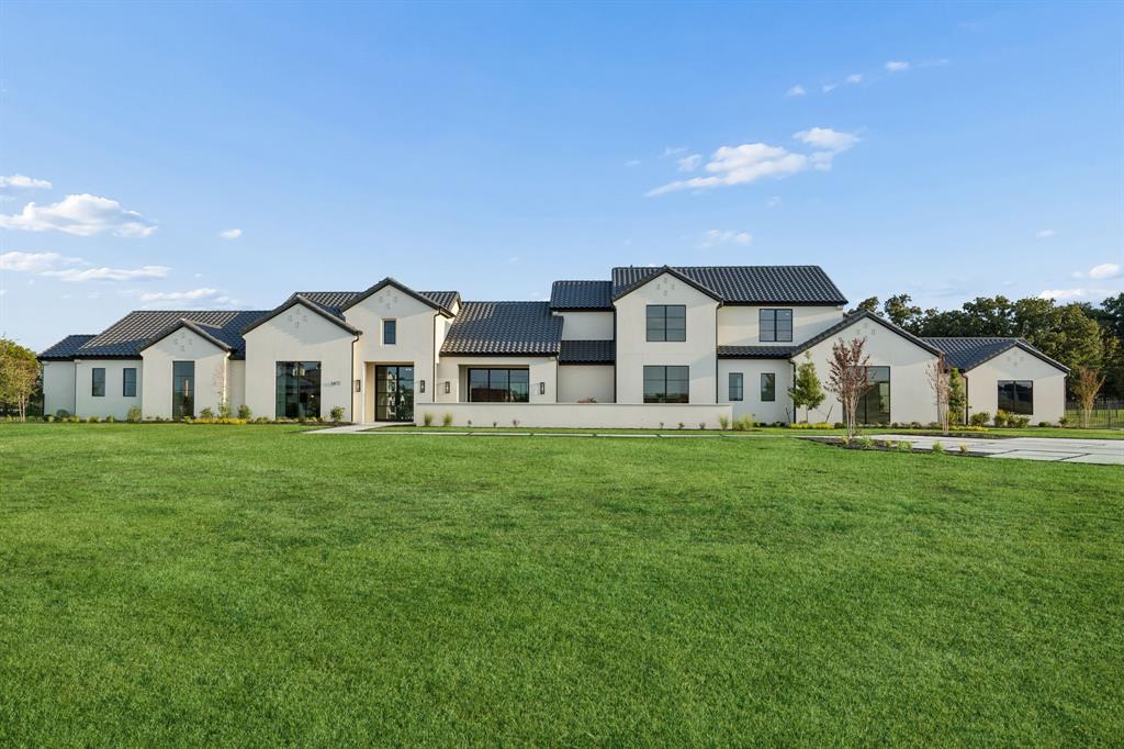 1410 Clydesdale Road